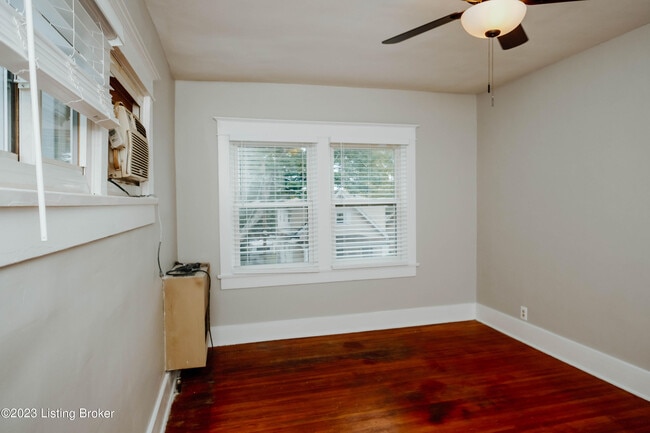 Photo - 2309 Wetstein Ave Unit 4