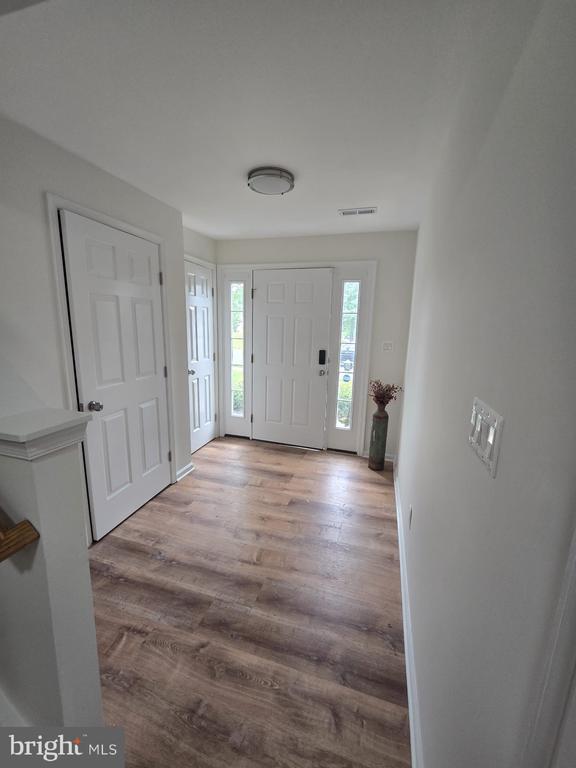 Building Photo - 14134 Darkwood Cir Rental