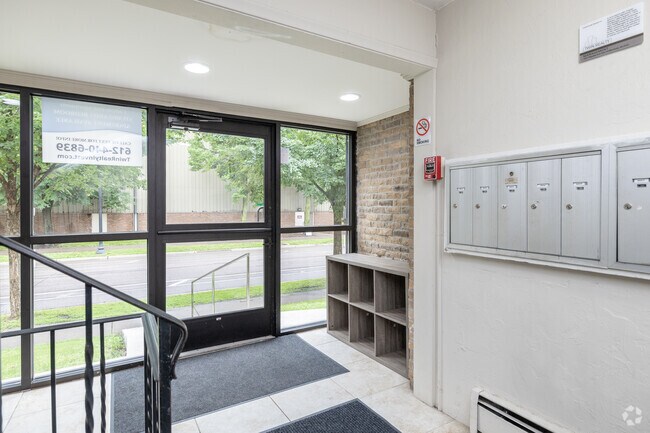 Photo - Campus East Apartments: Your Perfect Home ...