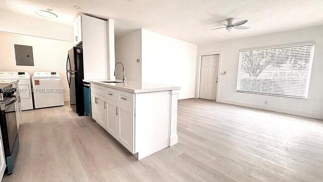 Building Photo - 721 N 68th Terrace