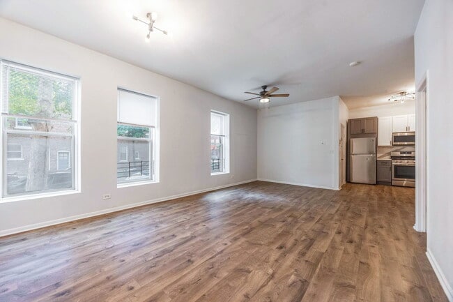 Photo - 2724 W Chicago Ave Unit 1
