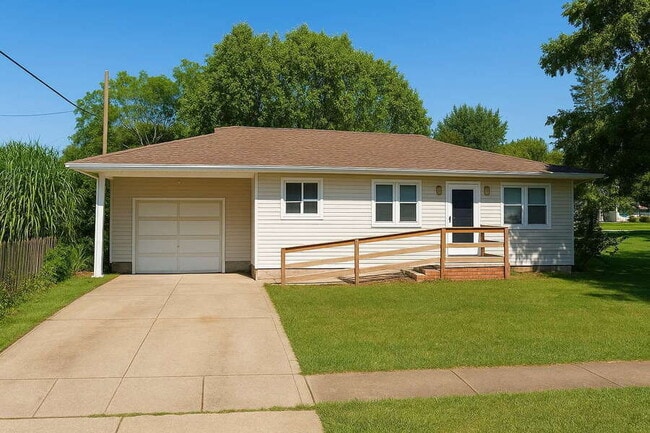 Building Photo - 416 Woodland Ave