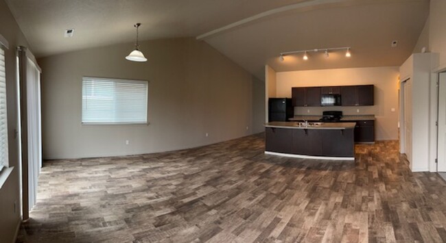 Photo - 1610 Apartment Unit 903