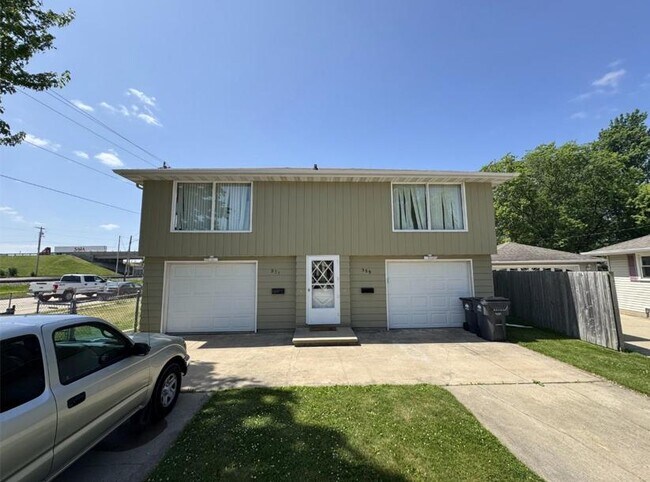 Photo - 969 Gail Ave