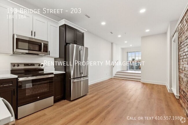 Building Photo - 193 Bridge St Unit 203 Rental
