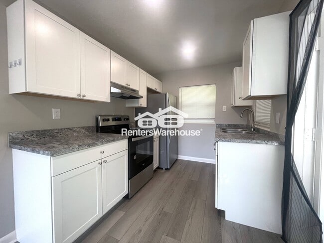 Photo - 310 S Arcturas Ave