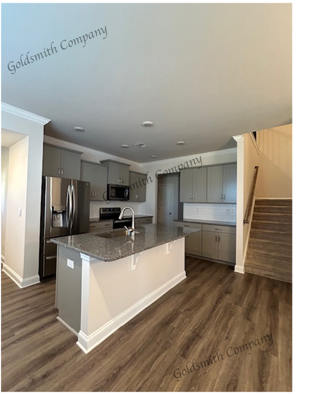 Photo - "Spacious 4-Bedroom Townhouse Retreat on Yellow Fox Road, Greer!"