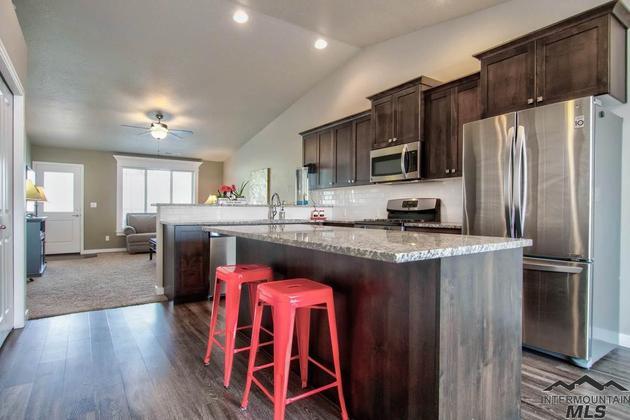 Photo - 2200 E Ringneck St