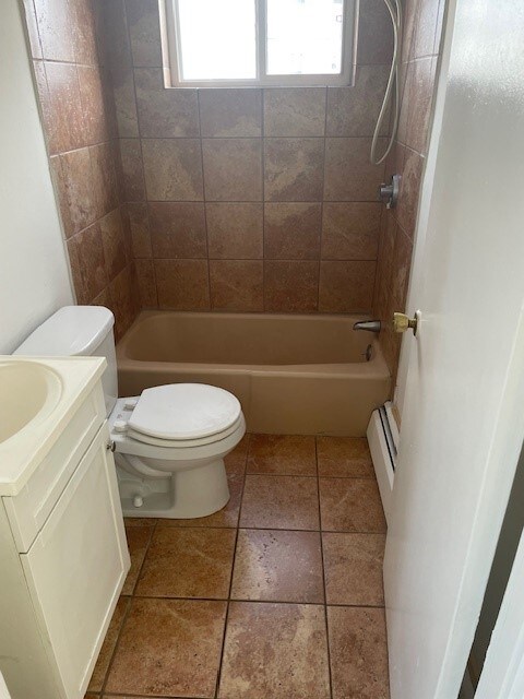 Photo - 25 Waterman Ave