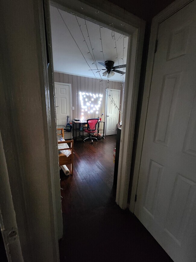 Photo - 2957 Monterey Dr