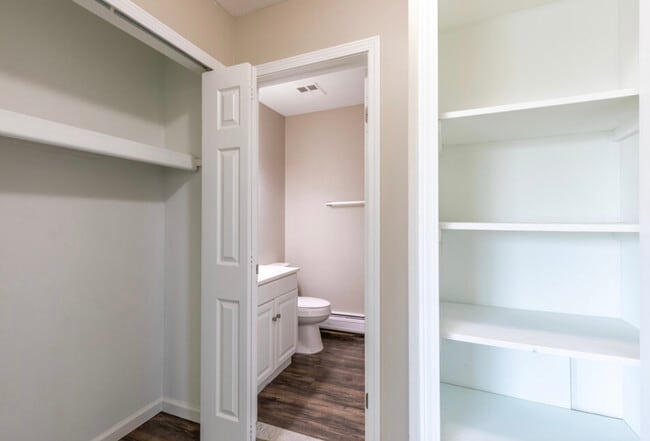 Photo - 1730 Goddard Rd