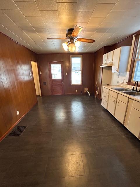 Photo - 719 Crescent Ave