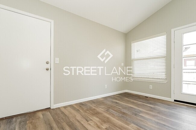 Photo - NOW OFFERING THE FIRST FULL MONTH FREE!