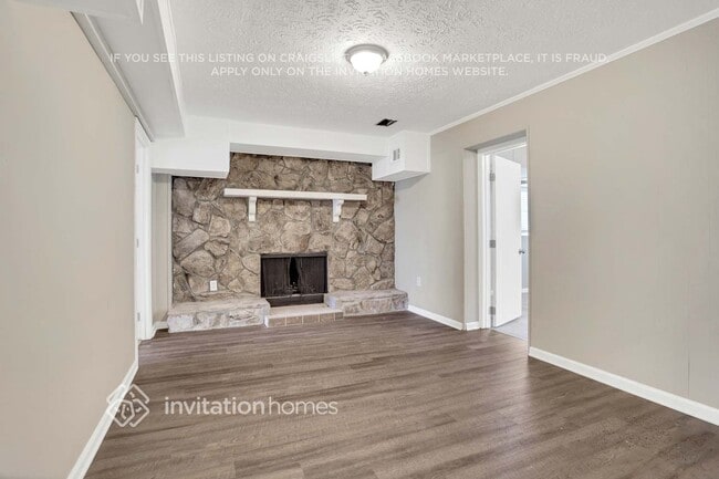 Photo - 3410 Ravenswood Dr SW