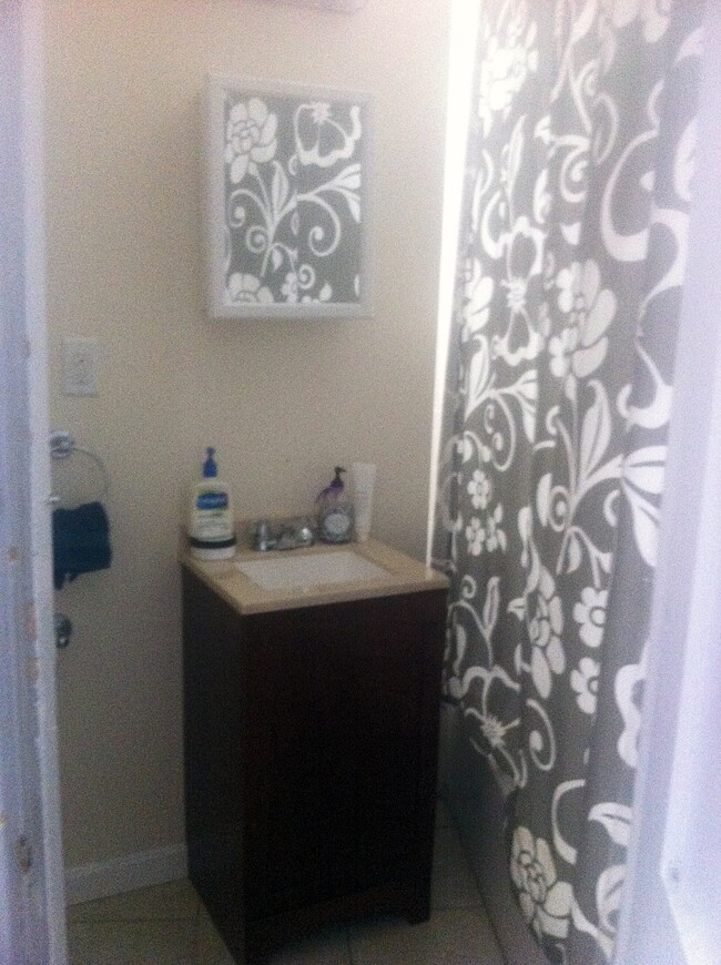 Photo - 50 Charlesgate E Unit 194