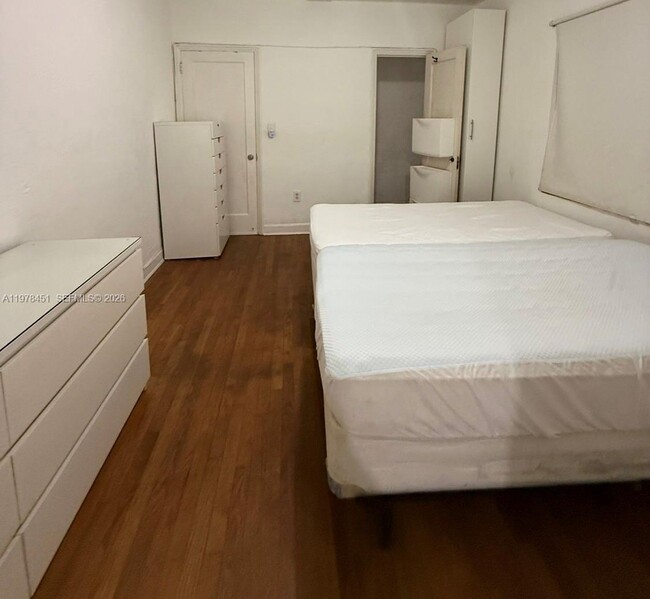 Photo - 3127 SW 21st St Unit 2