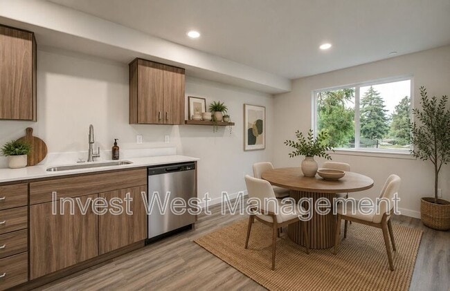 Photo - 404 NE 117th Ave