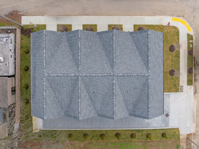 Photo - 1619 S Highland Park Ave