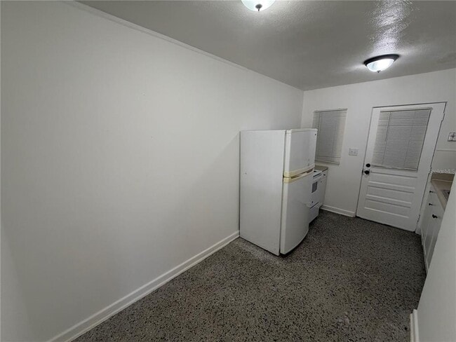 Photo - 2109 S Mills Ave