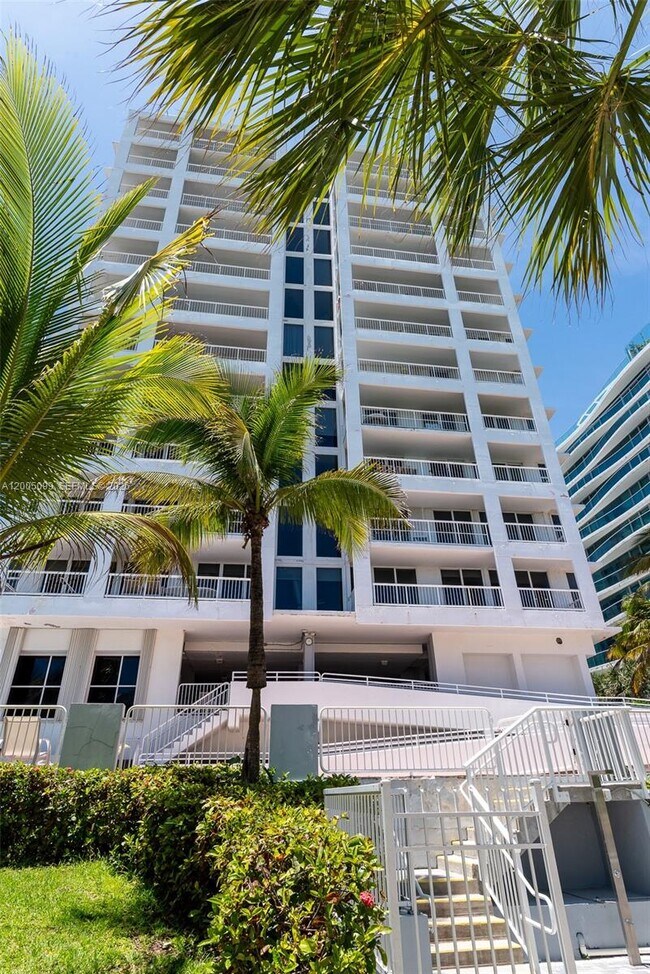 Photo - 9341 Collins Ave Unit 907