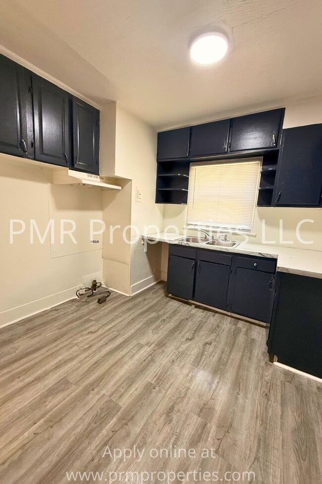 Photo - 2 Bedroom/ 1 Bathroom House