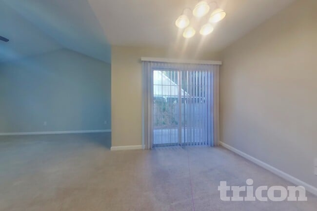 238 Park Pl