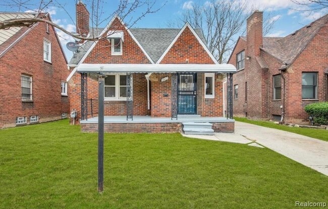 Photo - 8938 Hartwell St