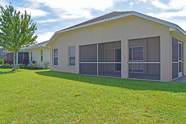Photo - 14499 Tamarind Loop