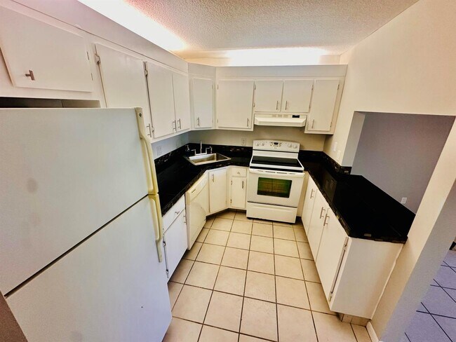 Photo - 4759 Sable Pine Cir Unit A1