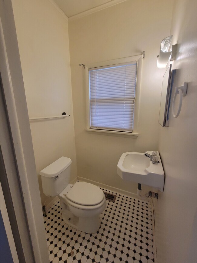 Photo - 2119 NW 12th St