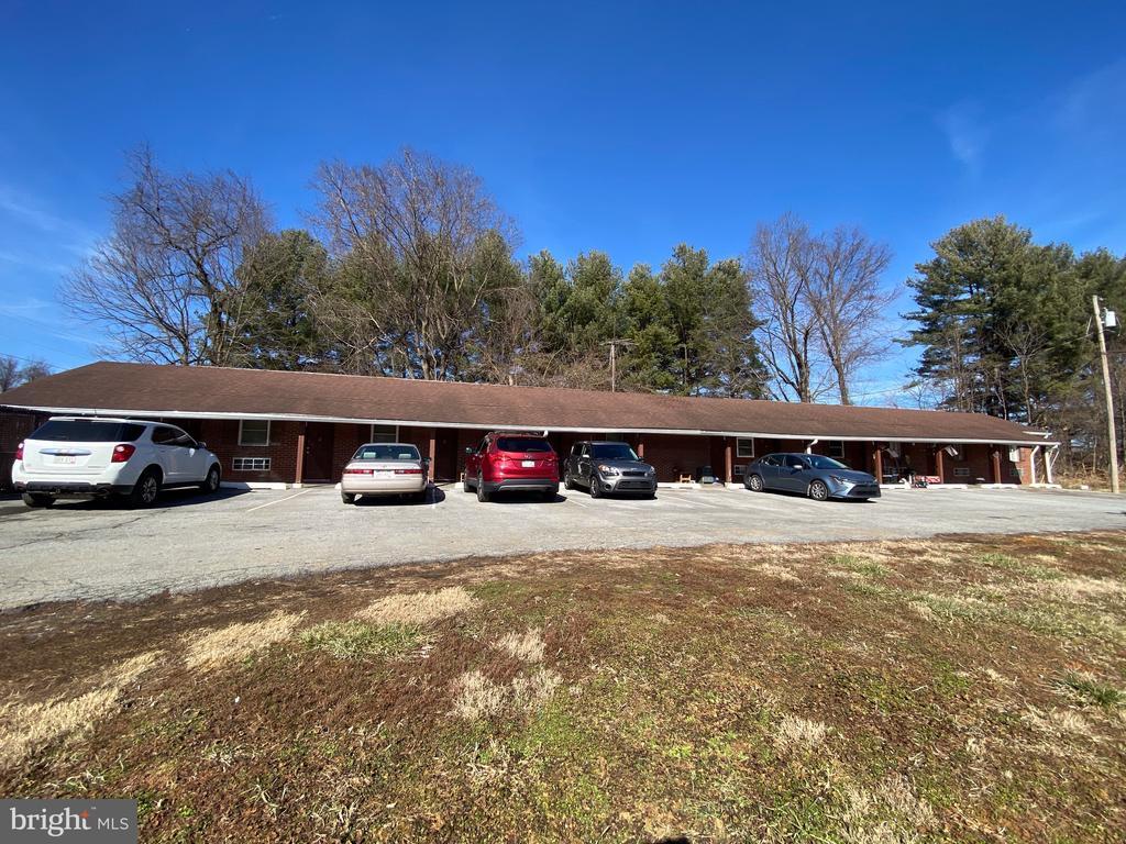 Photo - 349 Halltown Rd Unidad 1