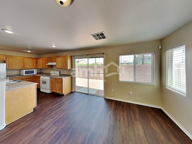 Photo - 7280 Mosaic Terrace St