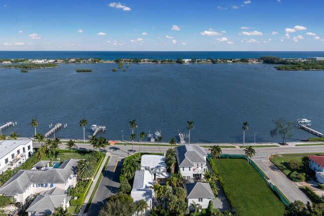 Photo - 7103 S Flagler Dr