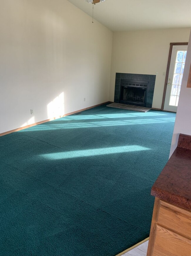 Photo - Duplex Available in Forsyth!