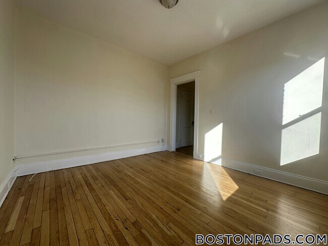 Photo - 1148 Commonwealth Ave Unidad 38