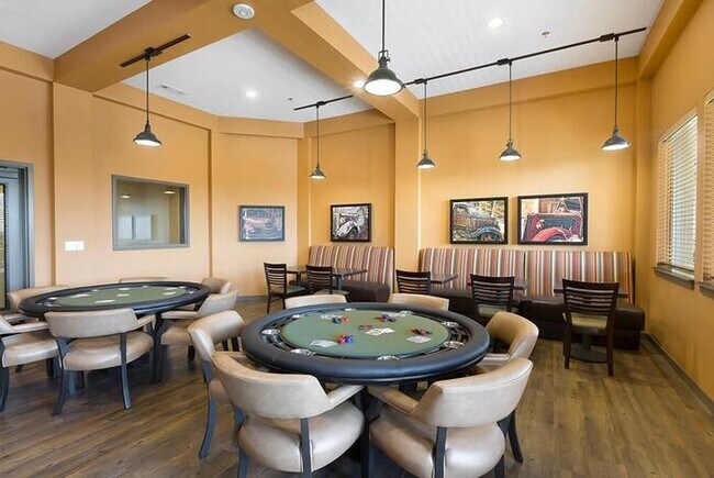 Photo - 9003 Vista W Dr Unit c3