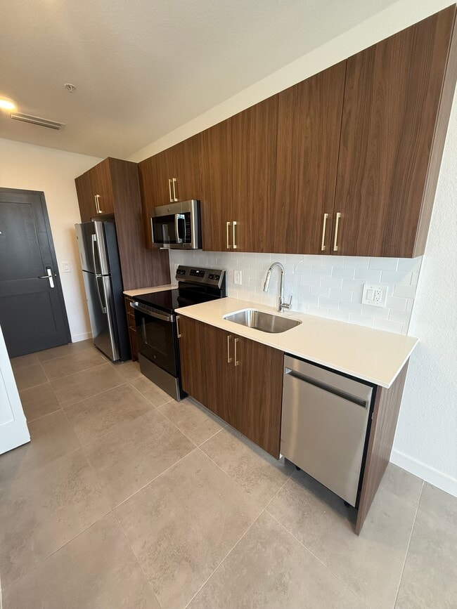 Building Photo - 406 N 20th Ave Unit S12 Rental