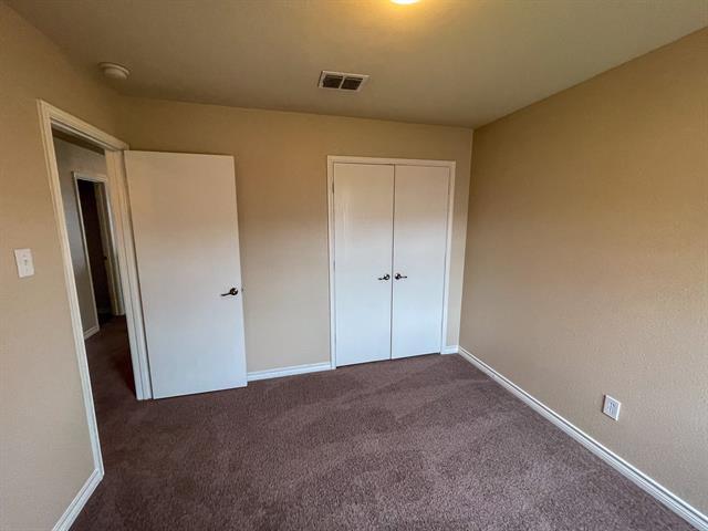 Photo - 604 Trillium Ln