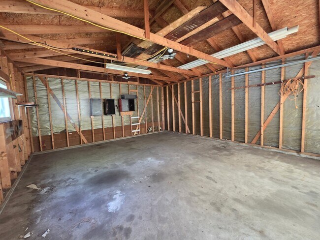 Photo - 612 1st Ave W