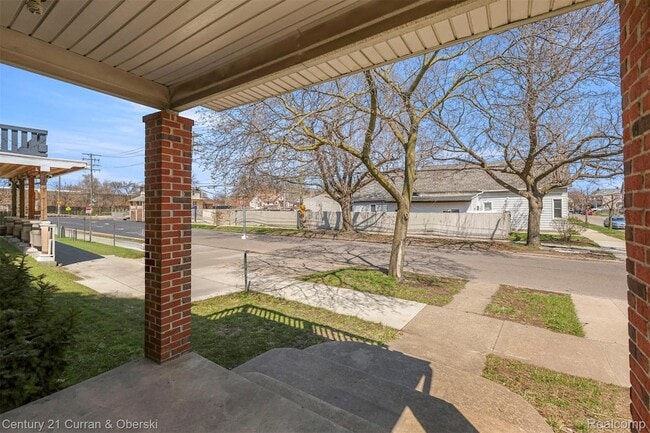 Photo - 1409 N Green St