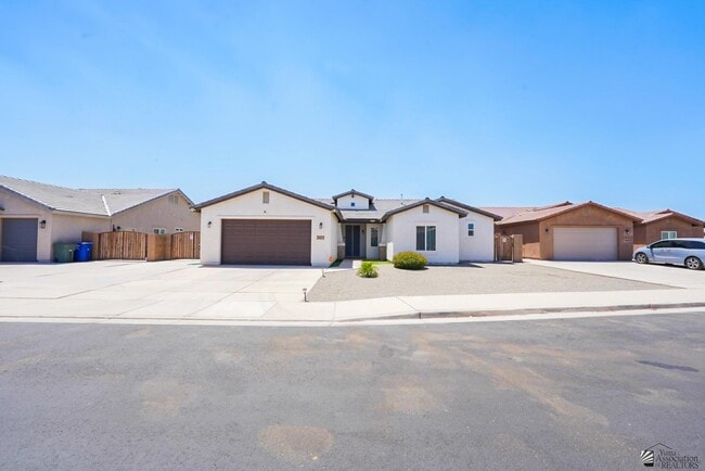 Building Photo - 3457 W 39th Ln