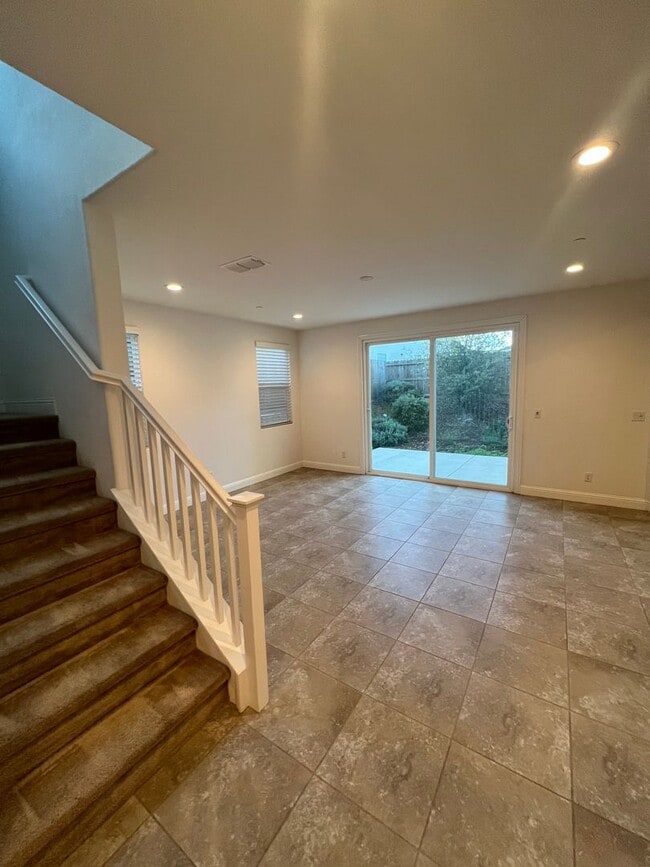 Photo - Spacious 4 Bedroom Home with Downstairs Bedroom and Upstairs Loft in Whitney Ranch Rocklin