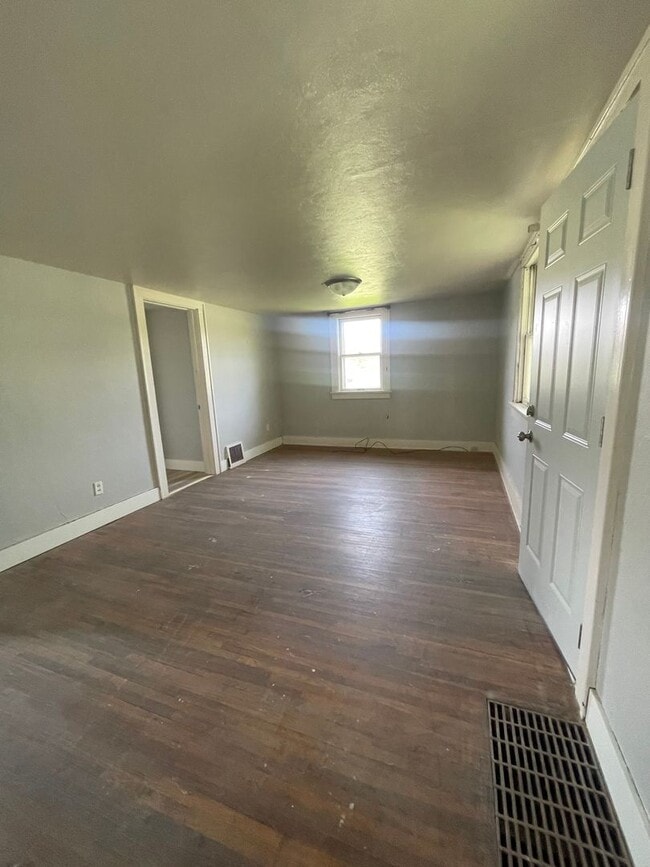 Photo - 2 Bedroom Home