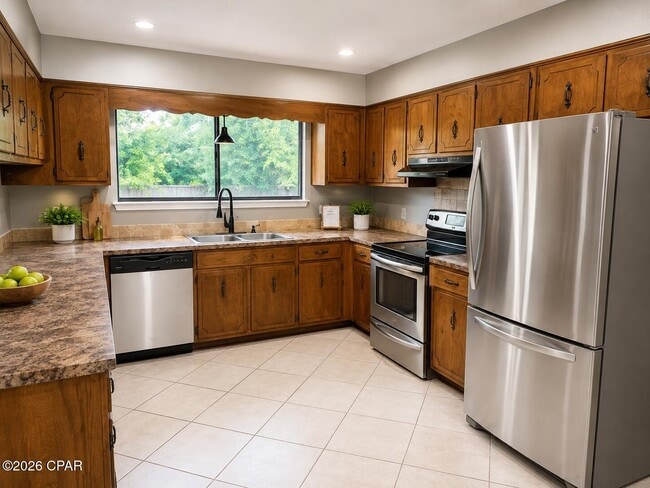 Photo - 3015 Longwood Cir