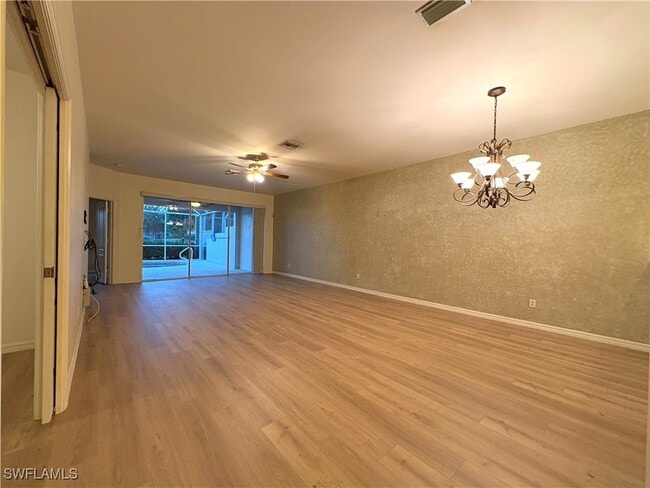 Photo - 2045 Crestview Way Unidad A10