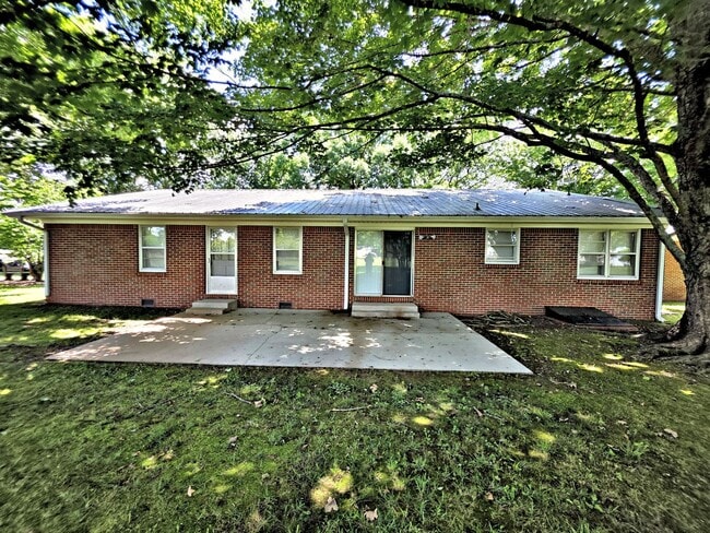 Photo - House Athens/Limestone County 4BR/2BA with 2 car garage