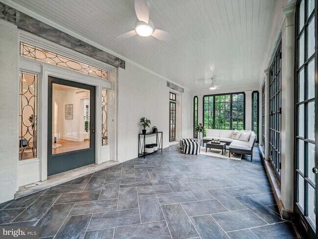 Photo - 4101 N Charles St