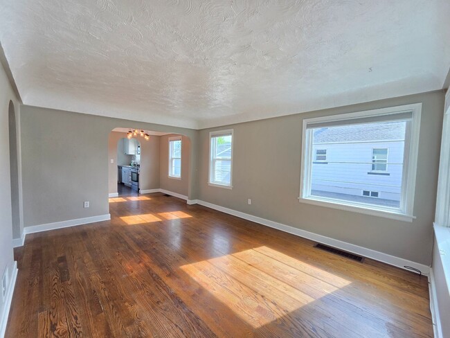 Photo - 11317 E 4th Ave