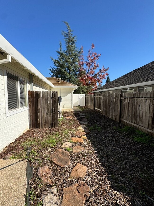 Photo - Not your ordinary rental! Pool! Kitchen ai...