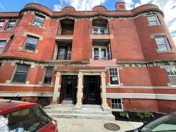 Building Photo - 50 Englewood Ave Unit 1 Rental